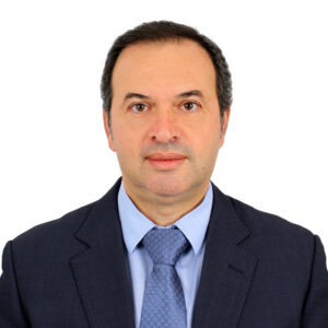 Dr Adib El Moubadder