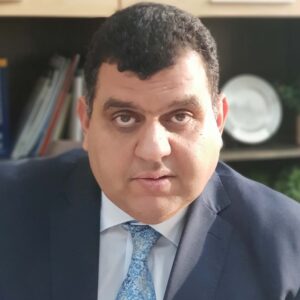 Dr Ayman Elhefnawi
