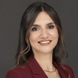 Nebahat Özge Akçizmeci Üstün